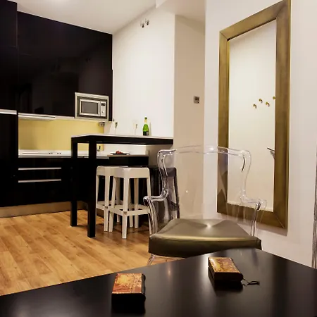 Picasso Apartment *