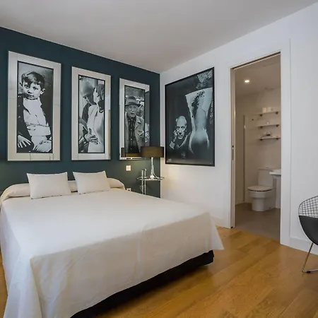 Picasso Apartment