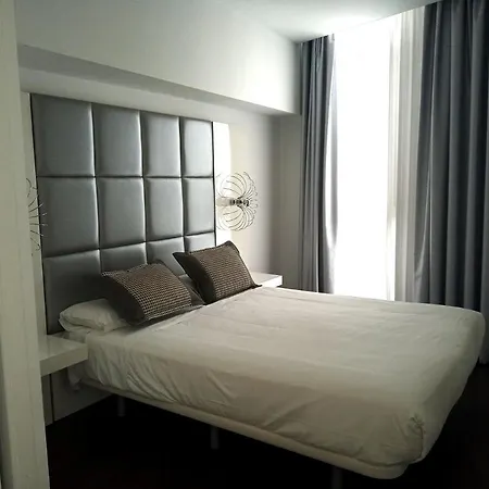 Picasso Apartment *